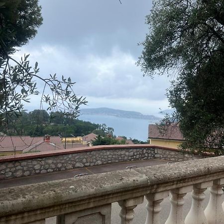 Bas De Villa Vue Mer Eze Village Exterior photo