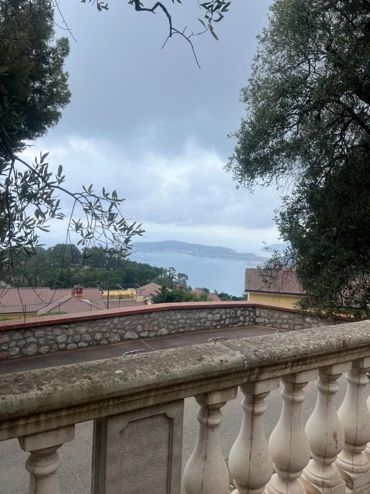 Bas De Villa Vue Mer Eze Village Exterior photo